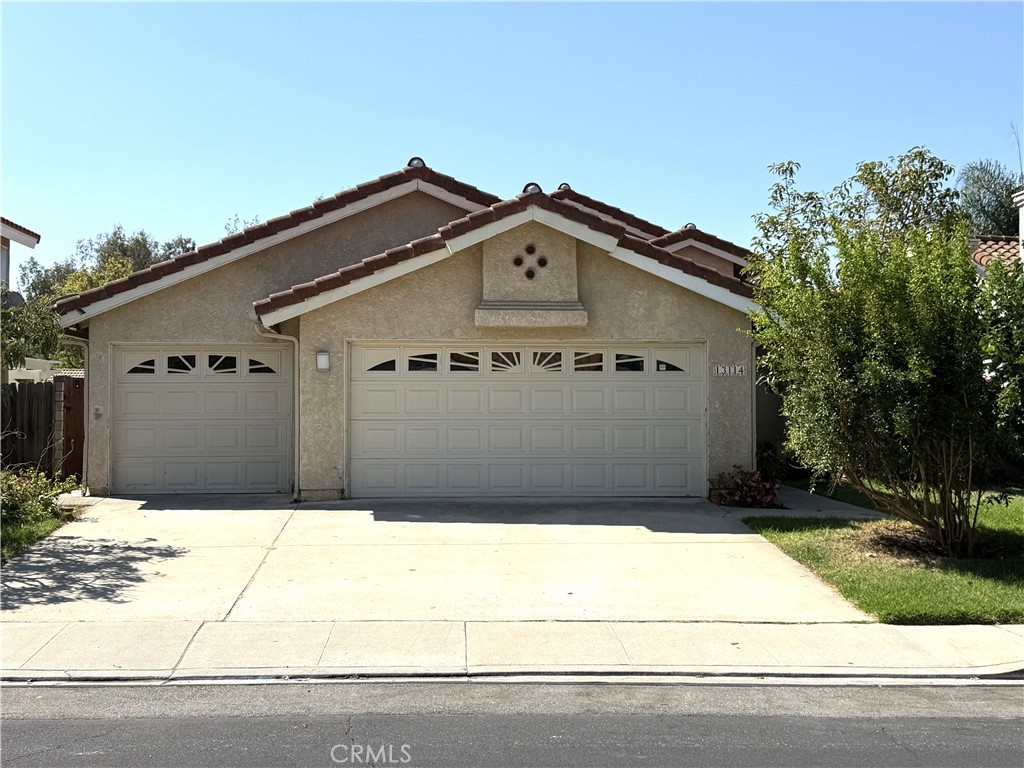 13114 Inglewood Property Photo 2