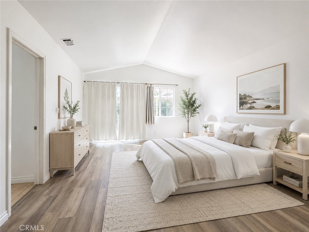 13114 Inglewood Property Photo 8