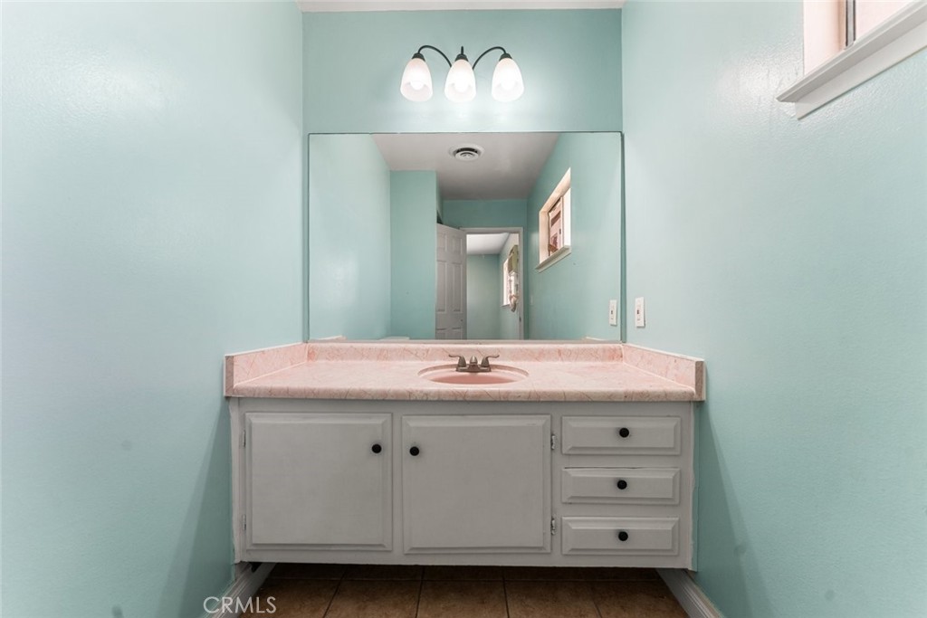 38447 2nd Street E Property Photo 33