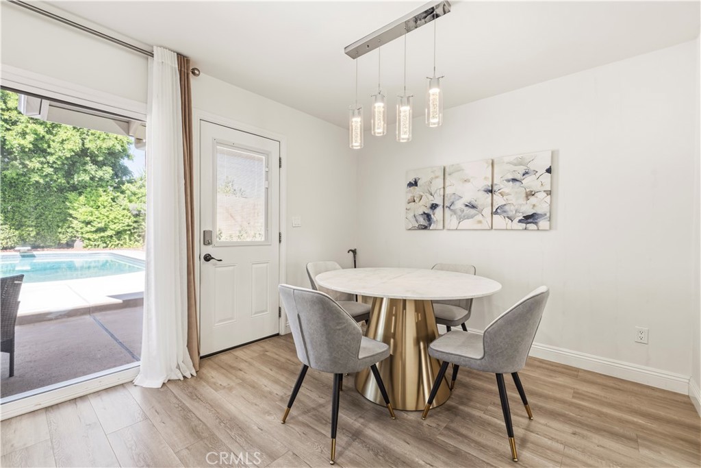 11201 Petit Avenue Property Photo 16