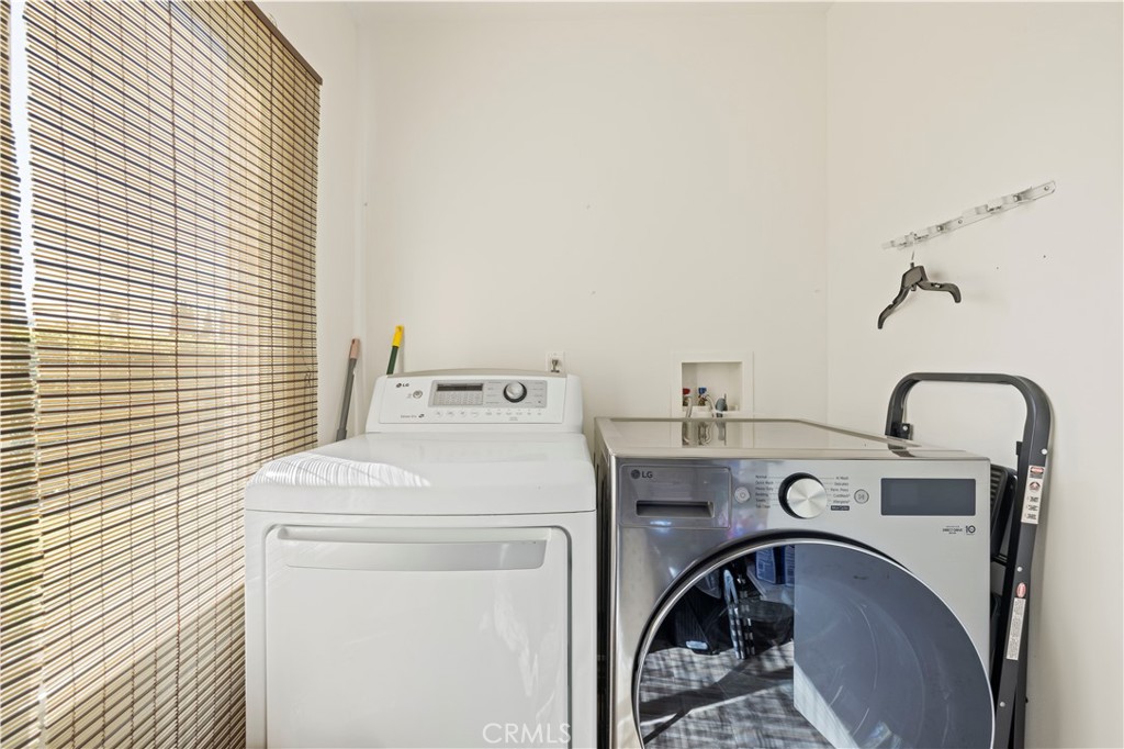 11201 Petit Avenue Property Photo 55