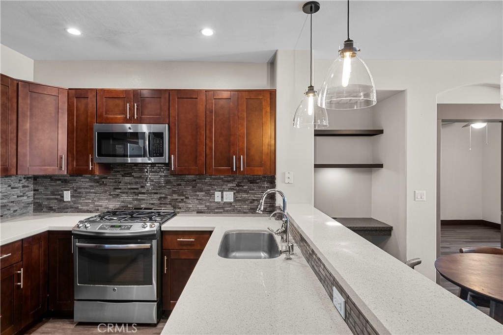 24595 Town Center Drive 3410 Property Photo 6