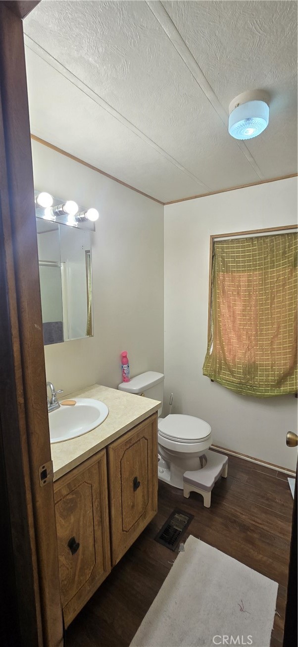21001 Plummer 21 Property Photo 19