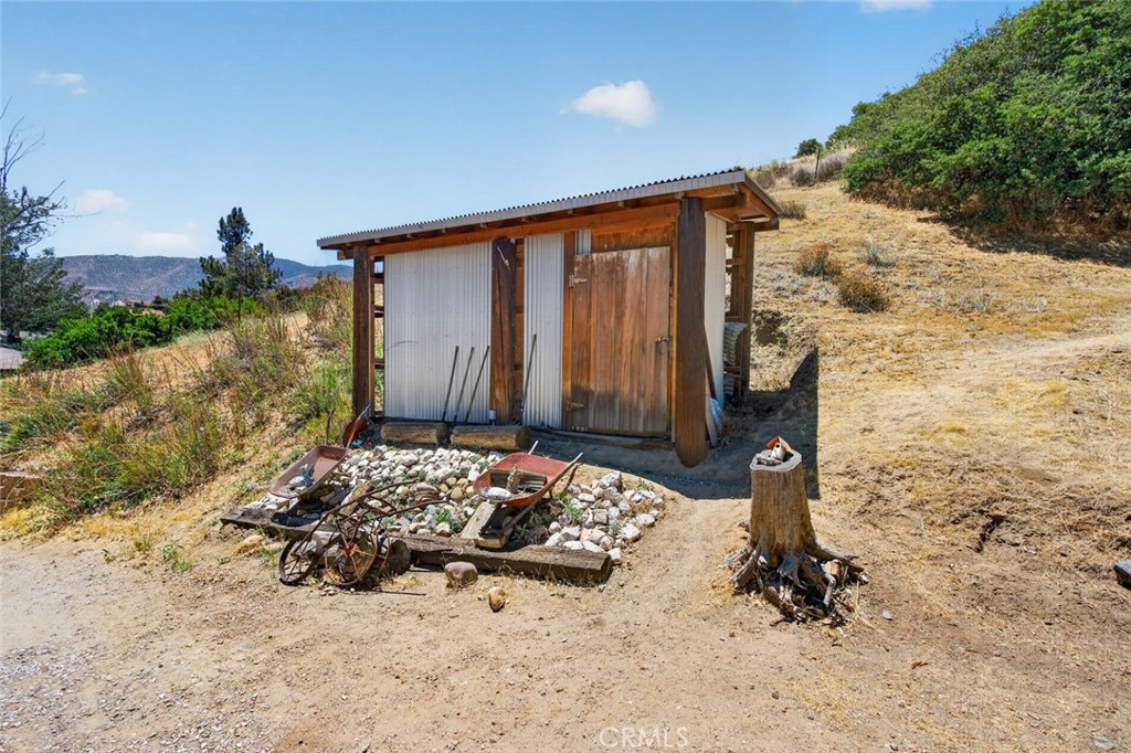 871 Lebec Rd Property Photo 24
