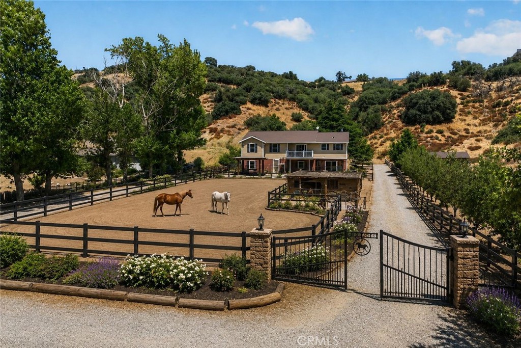 871 Lebec Rd Property Photo 26