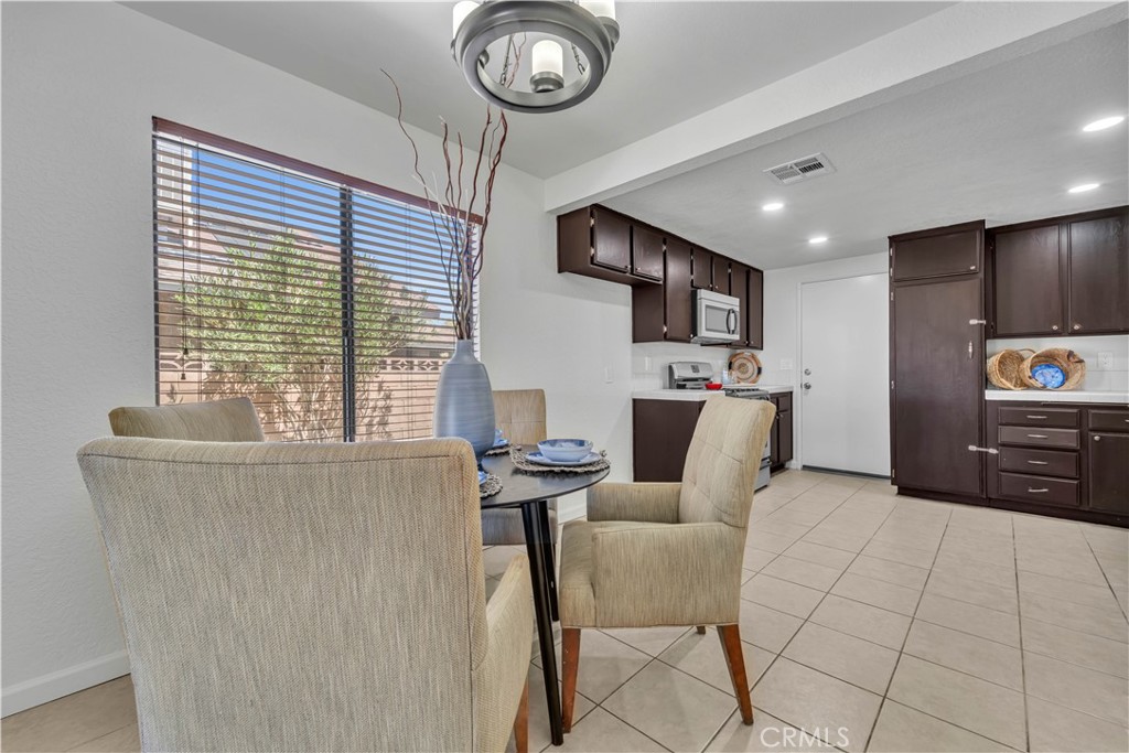 45115 18th Street W Property Photo 6