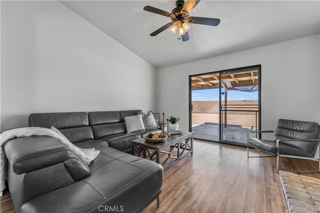 45115 18th Street W Property Photo 8