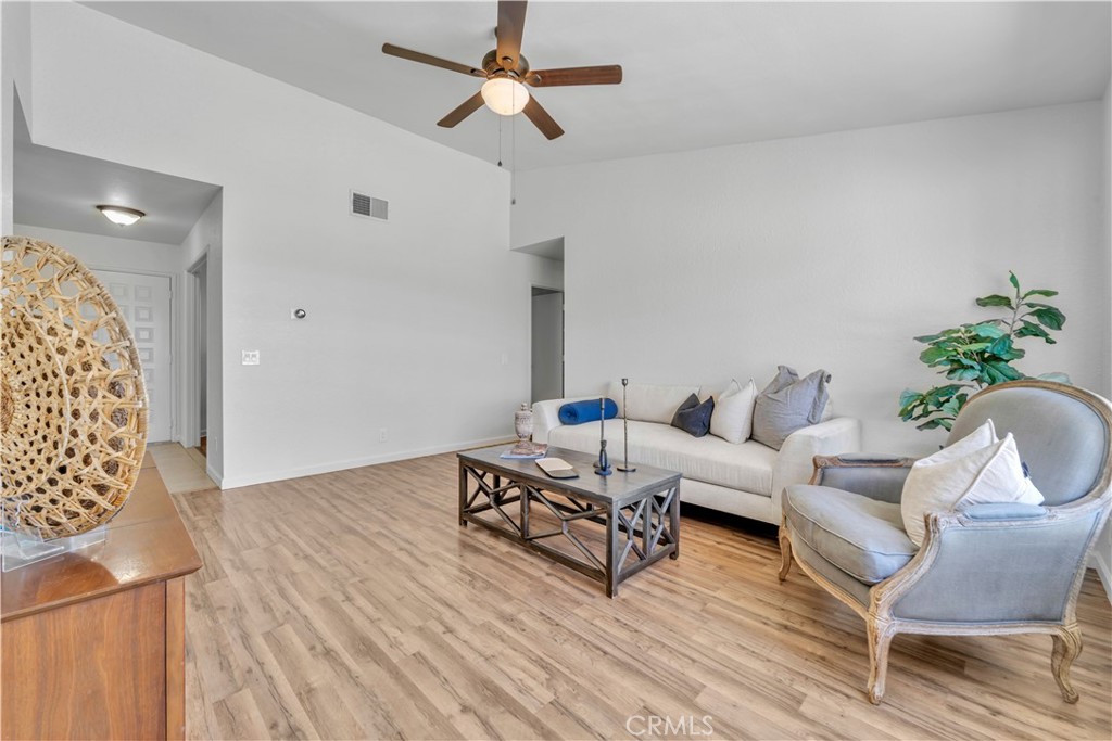45115 18th Street W Property Photo 10