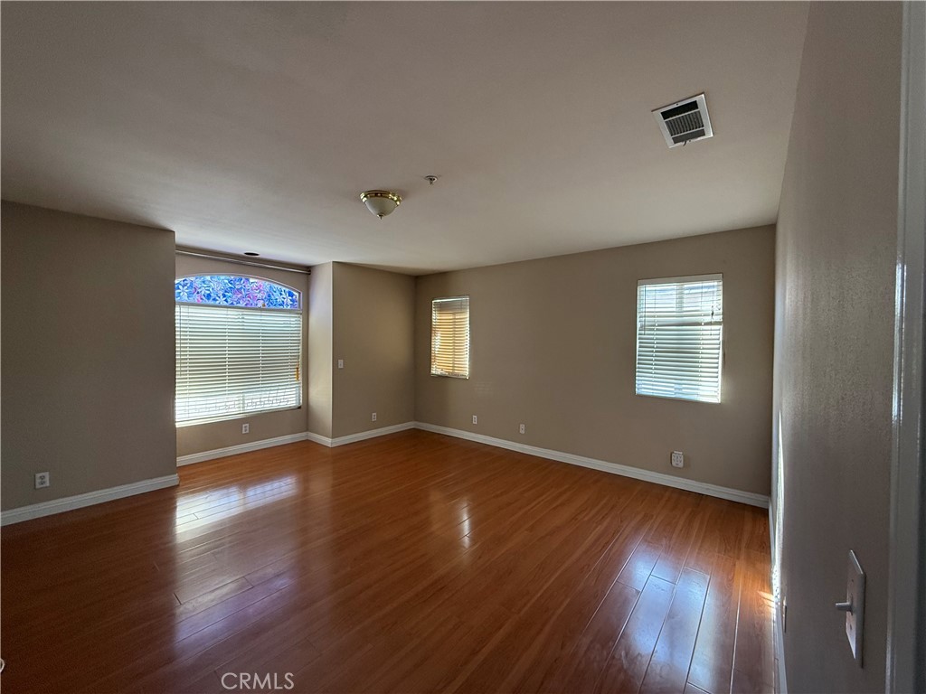 5143 Peck Property Photo 16