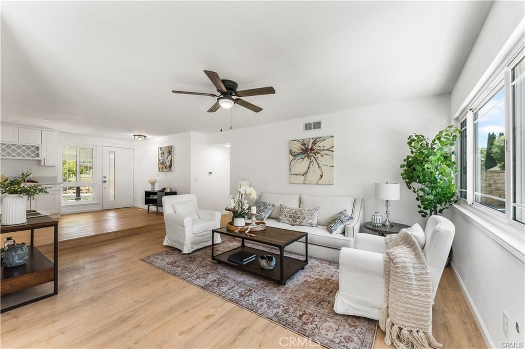 29147 Lotusgarden Drive Property Photo 4