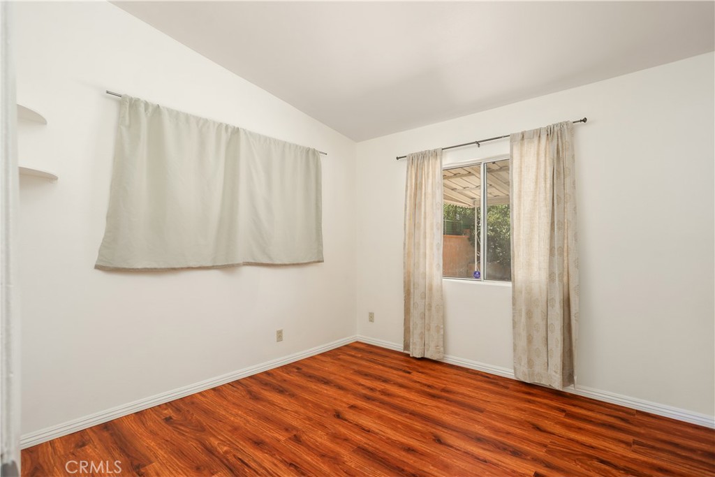 1050 W Avenue J13 Property Photo 12