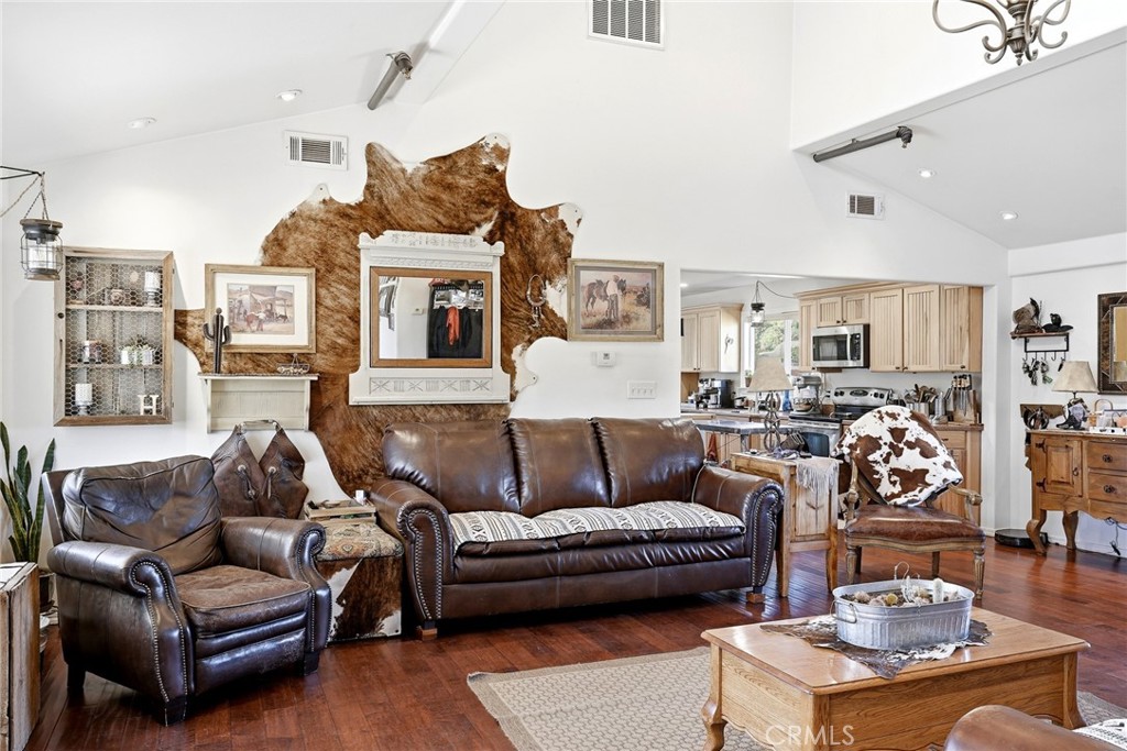 8646 Elizabeth Lake Road Property Photo 4