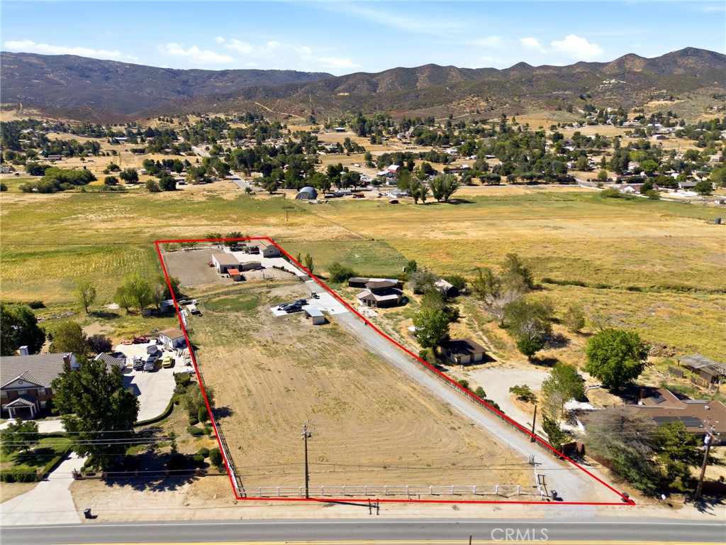 8646 Elizabeth Lake Road Property Photo 46