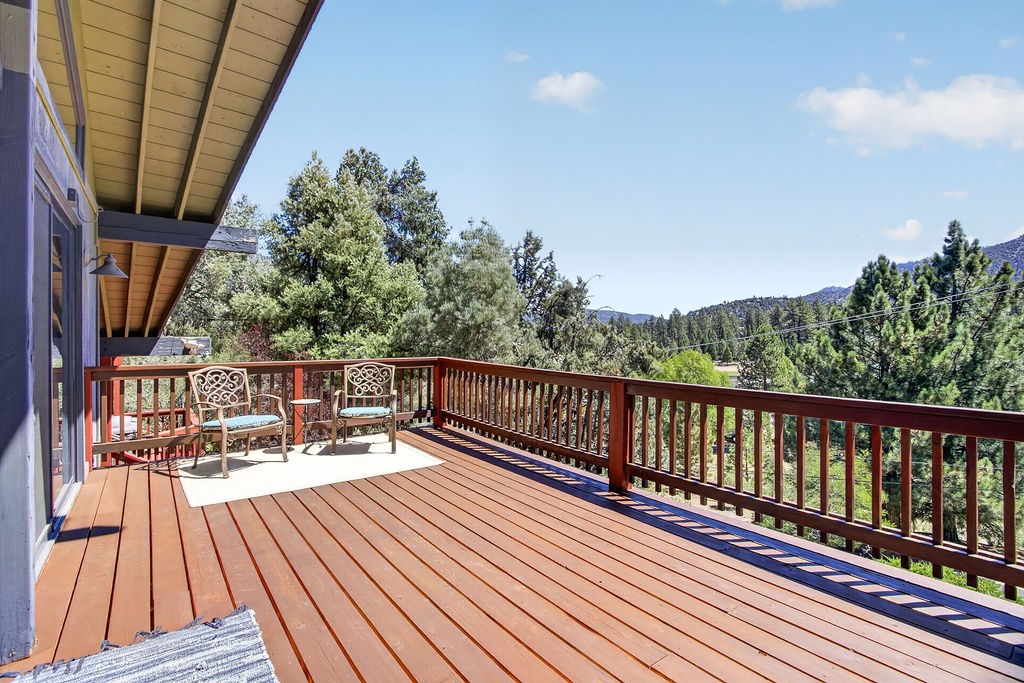 2421 Oakwood Court Property Photo 49