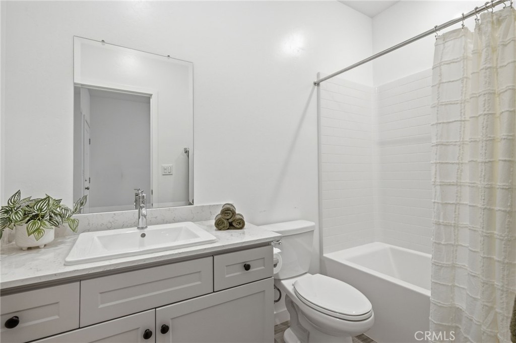 9634 Maple Terrace Lane Property Photo 31