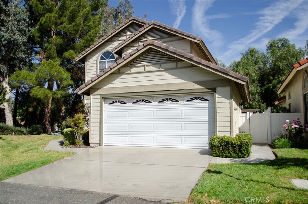 26652 Whippoorwill Property Photo 5