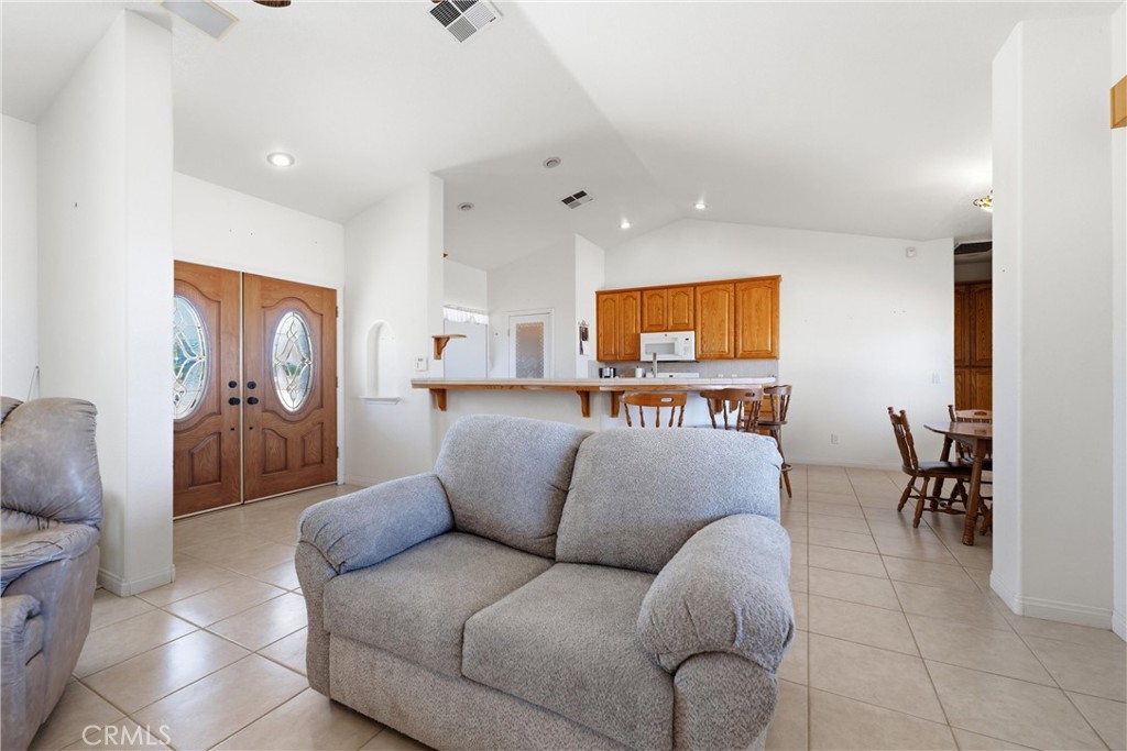 7675 Poppy Boulevard Property Photo 7