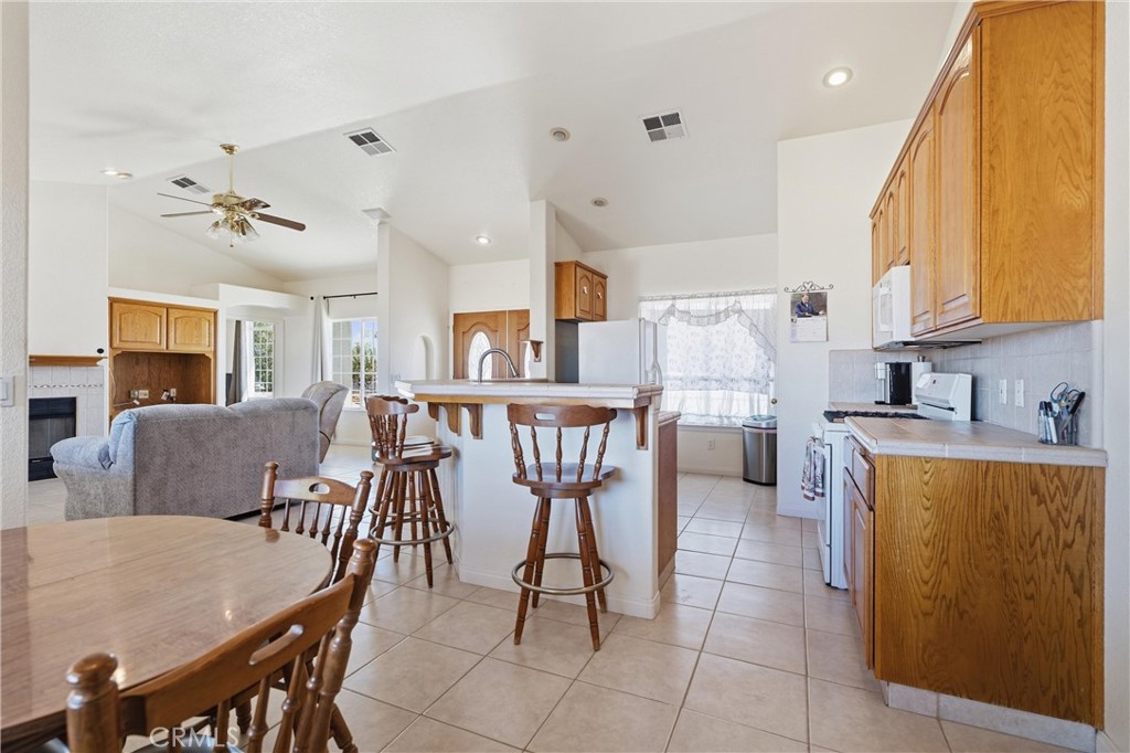 7675 Poppy Boulevard Property Photo 9