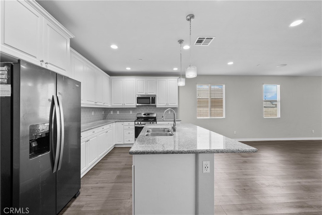 37846 Sunnyvale Lane Property Photo 4