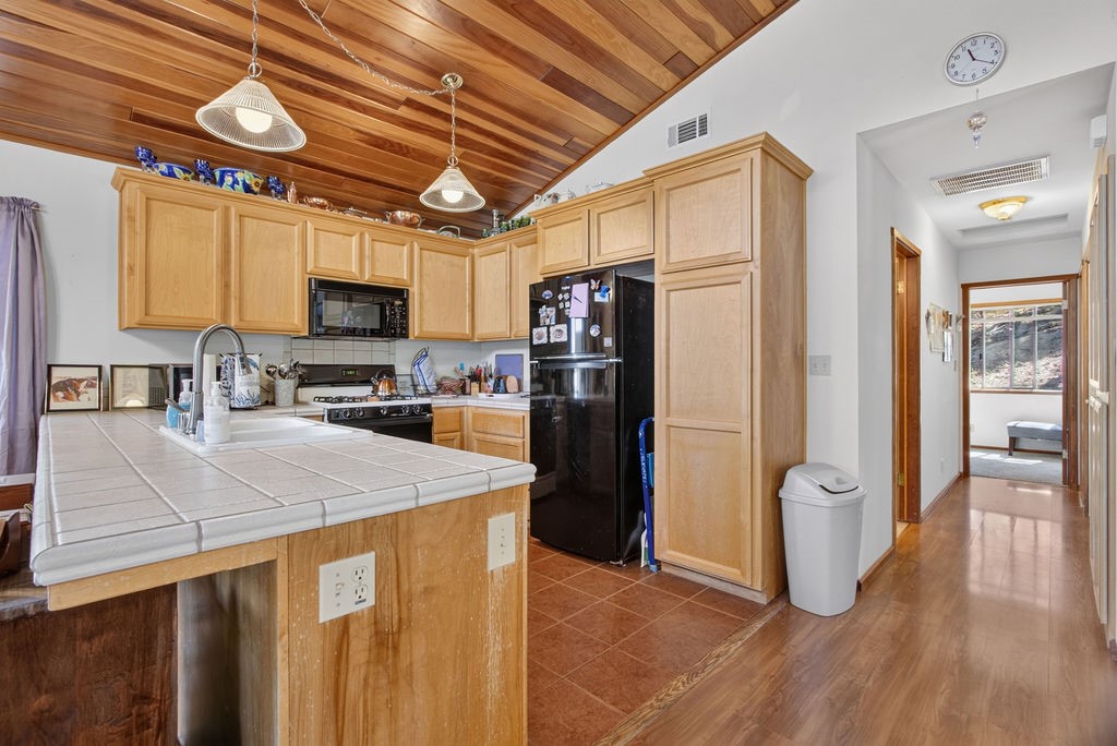 13604 Madera Property Photo 12