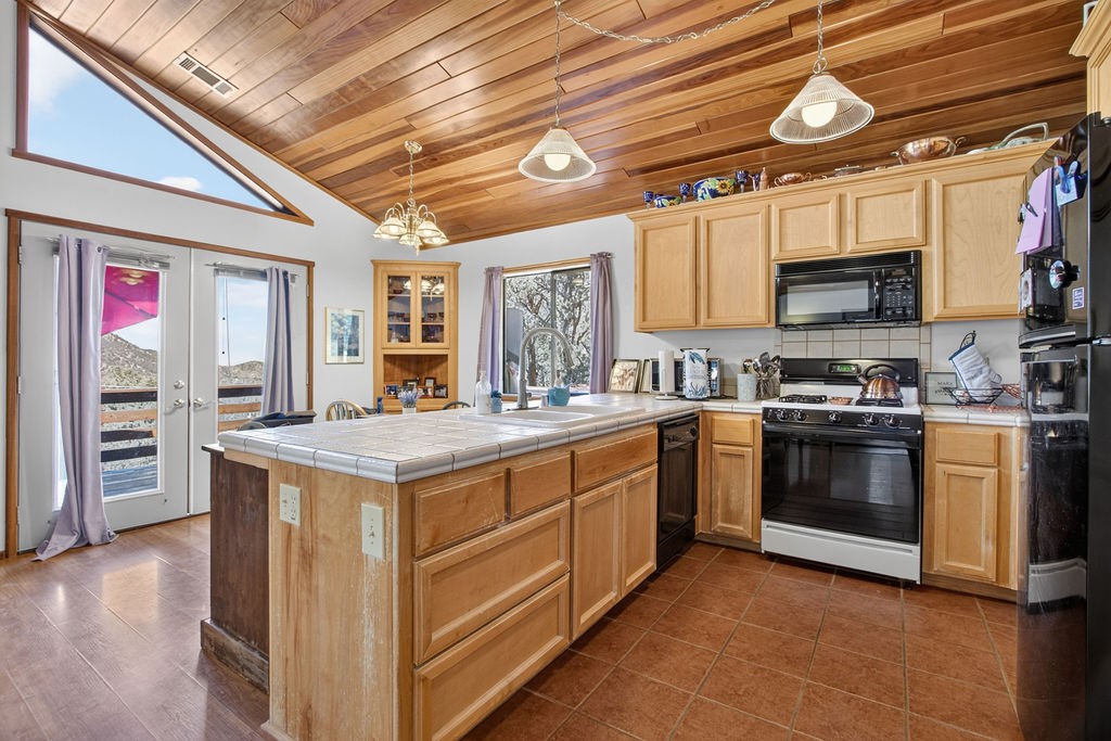 13604 Madera Property Photo 14