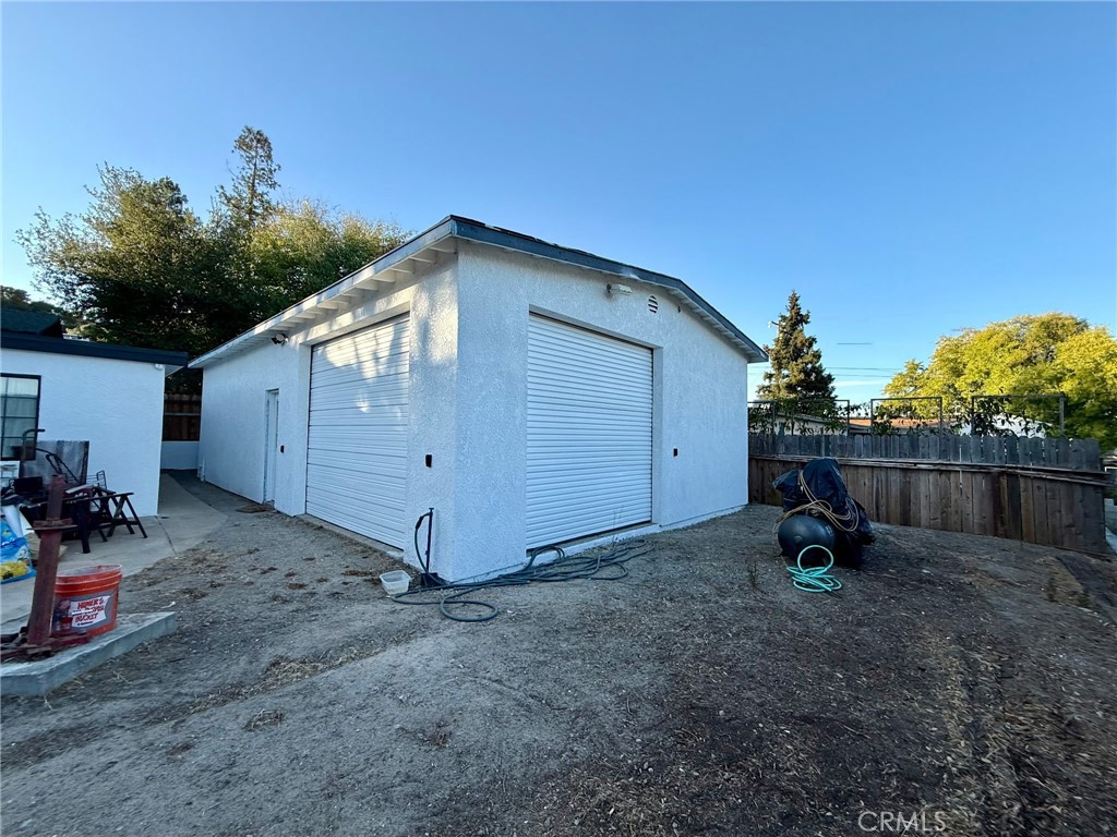 4633 Estrada Property Photo 4