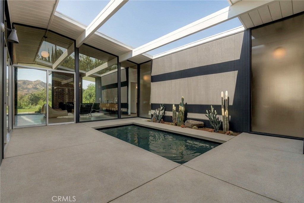 17107 Lisette Property Photo 7