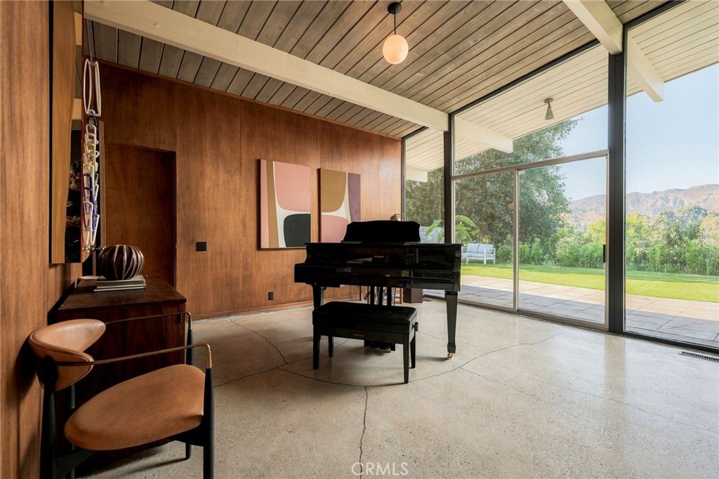 17107 Lisette Property Photo 13