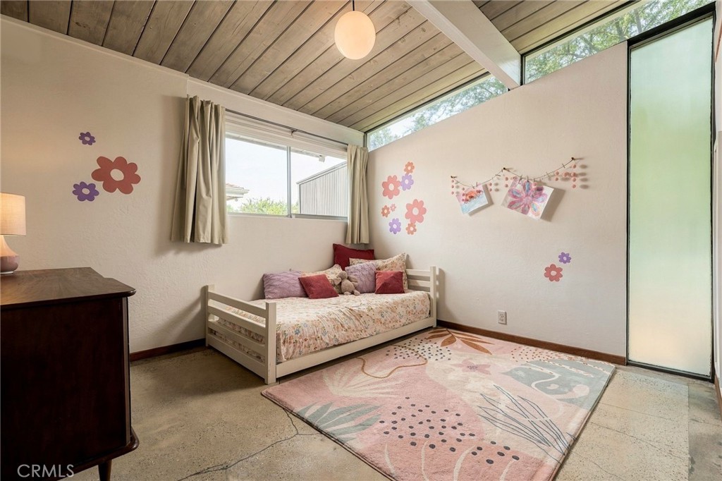 17107 Lisette Property Photo 34