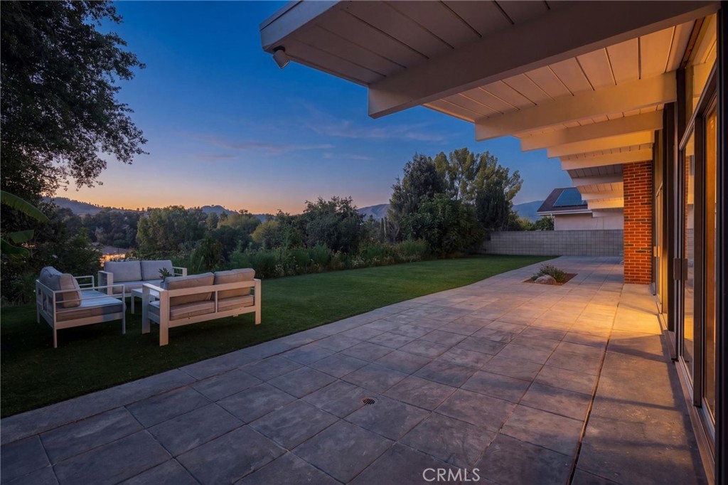 17107 Lisette Property Photo 44