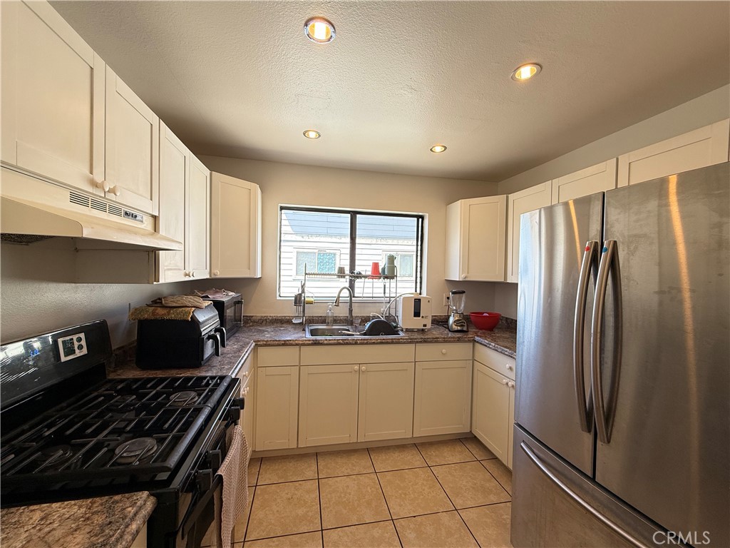 13945 Osborne Street C 104 Property Photo 13
