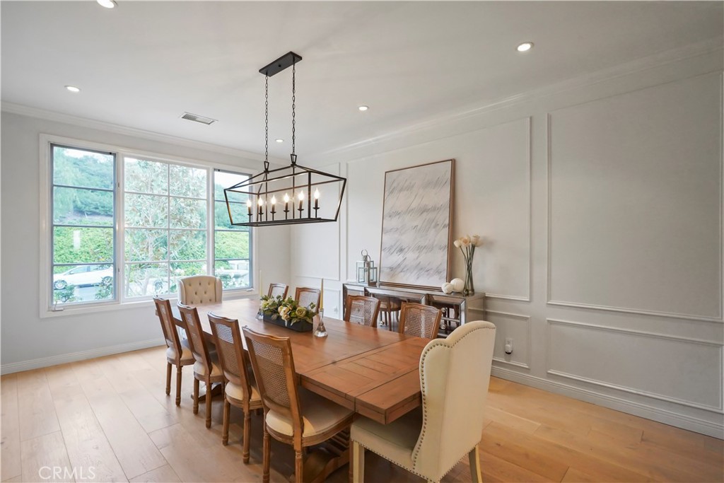 25418 Cumberland Property Photo 5