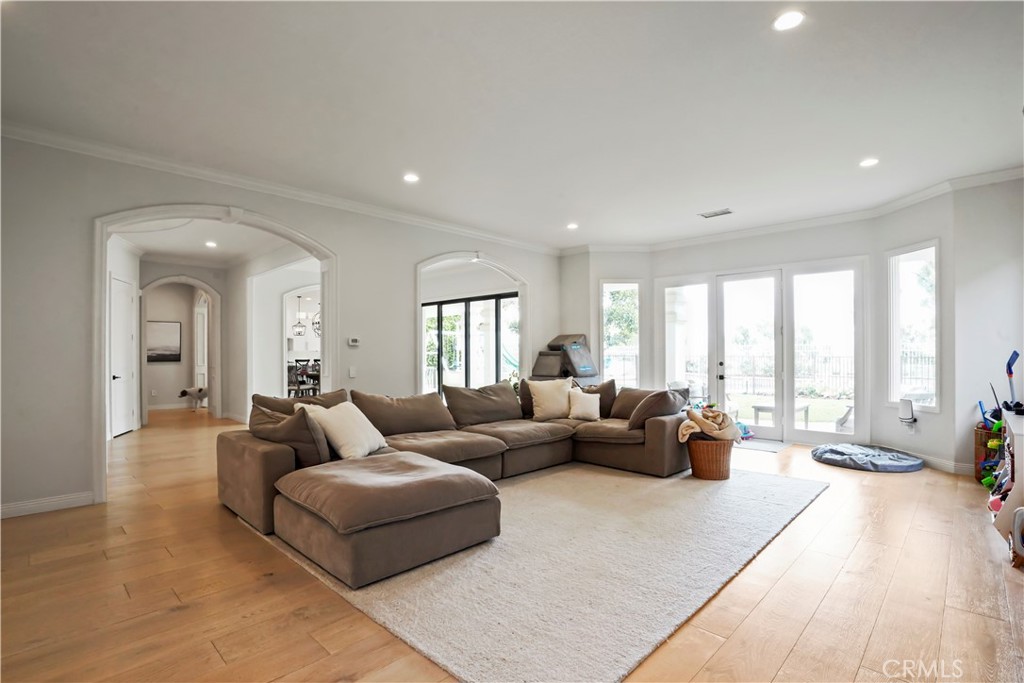 25418 Cumberland Property Photo 11