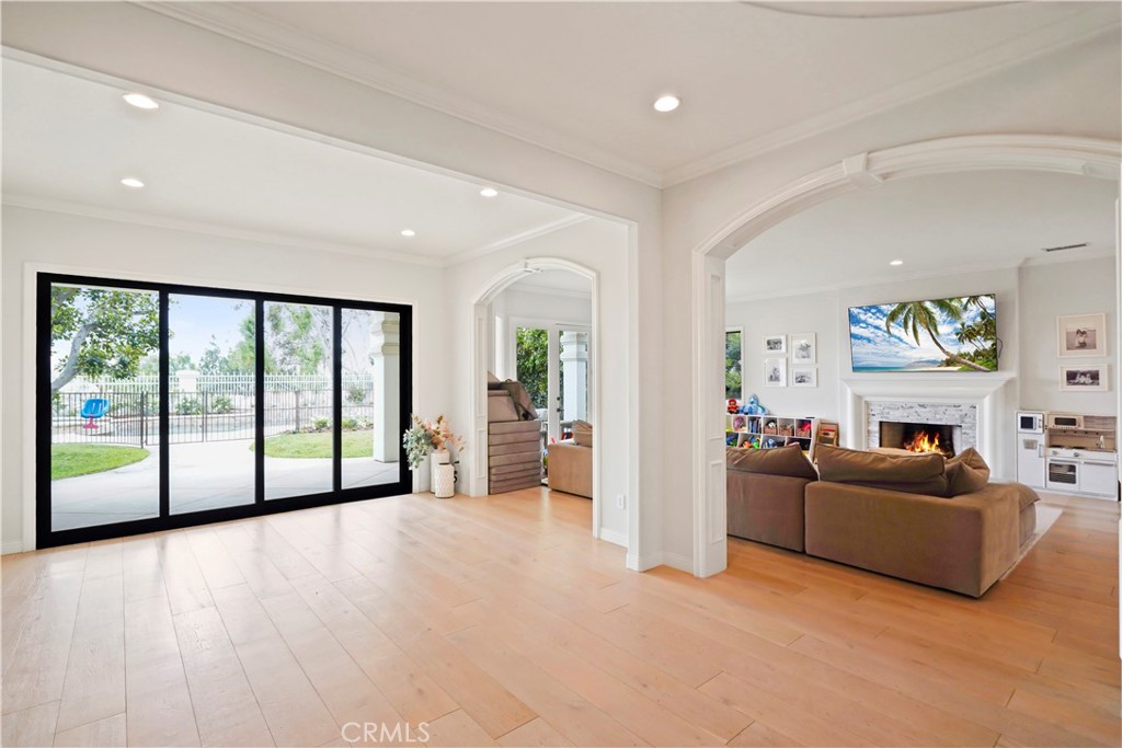 25418 Cumberland Property Photo 20