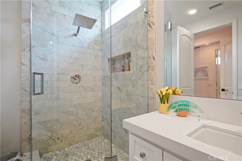 25418 Cumberland Property Photo 32