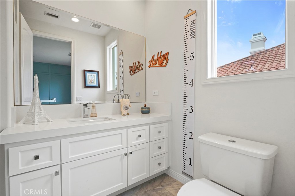 25418 Cumberland Property Photo 35