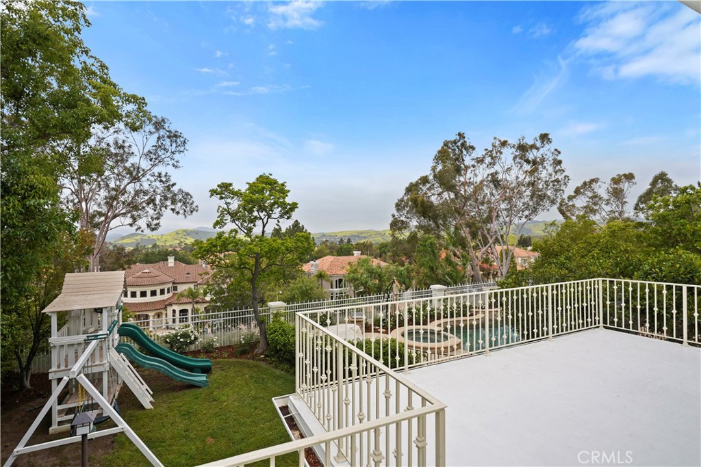 25418 Cumberland Property Photo 45