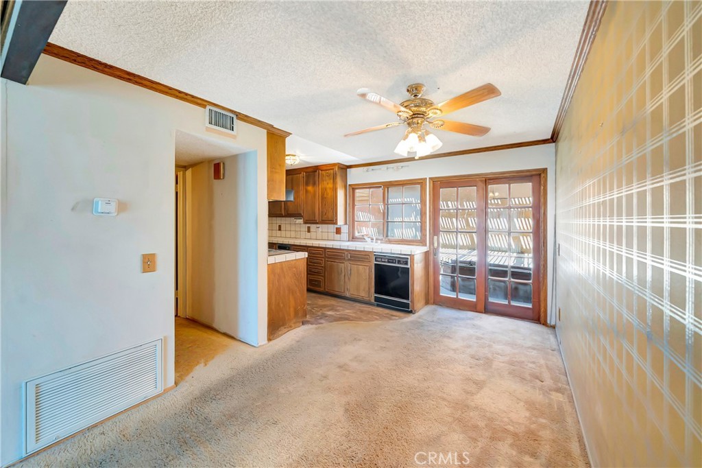 2929 W Avenue J4 Property Photo 11