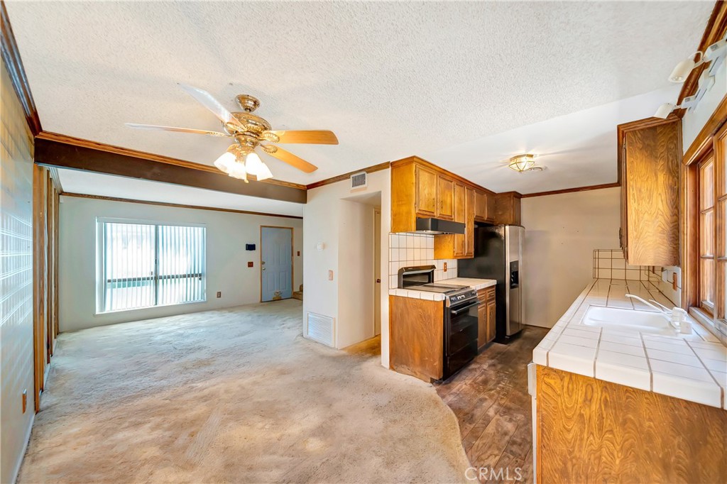 2929 W Avenue J4 Property Photo 12