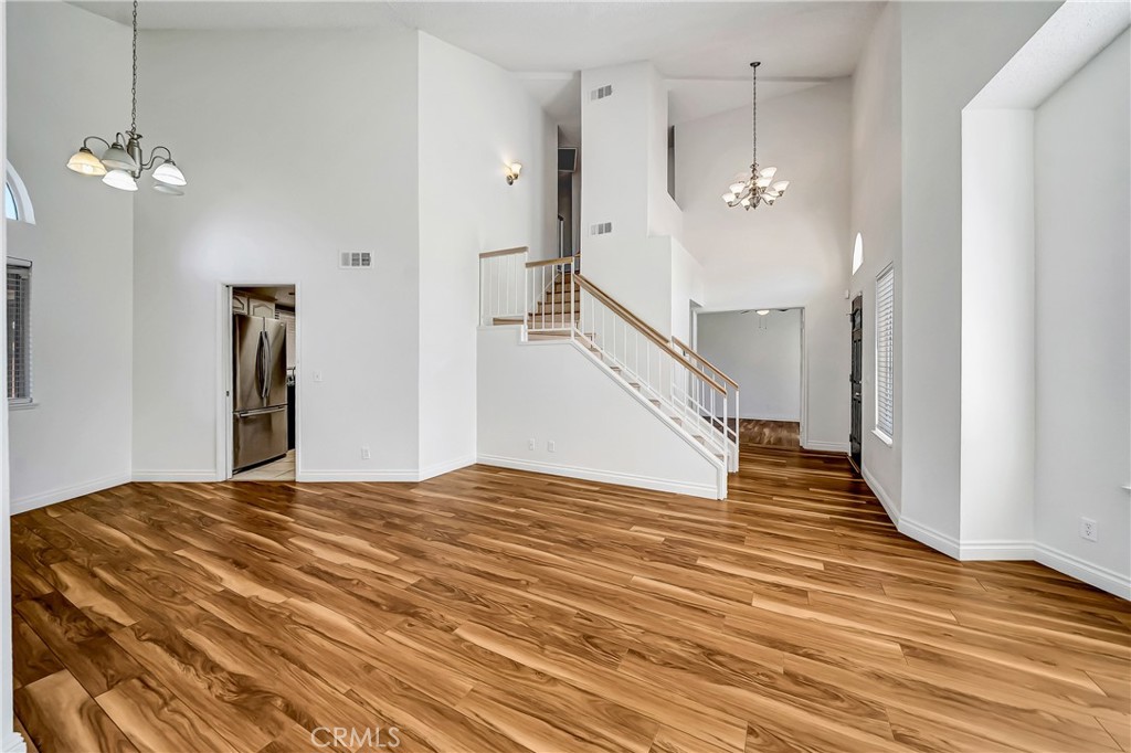44636 17th St East E Property Photo 9