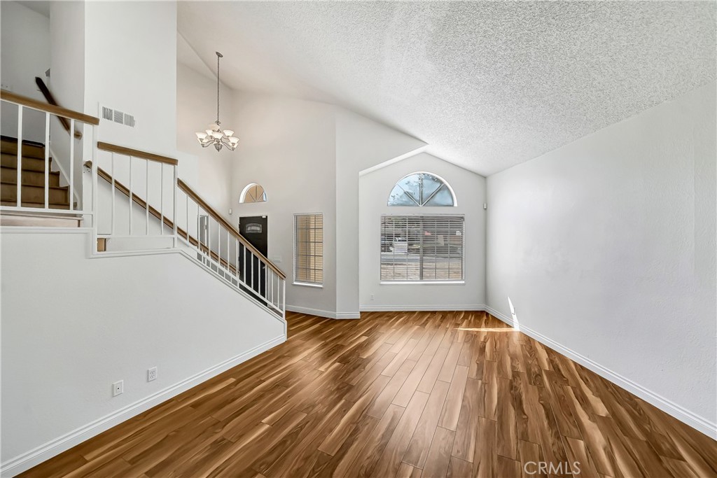 44636 17th St East E Property Photo 11