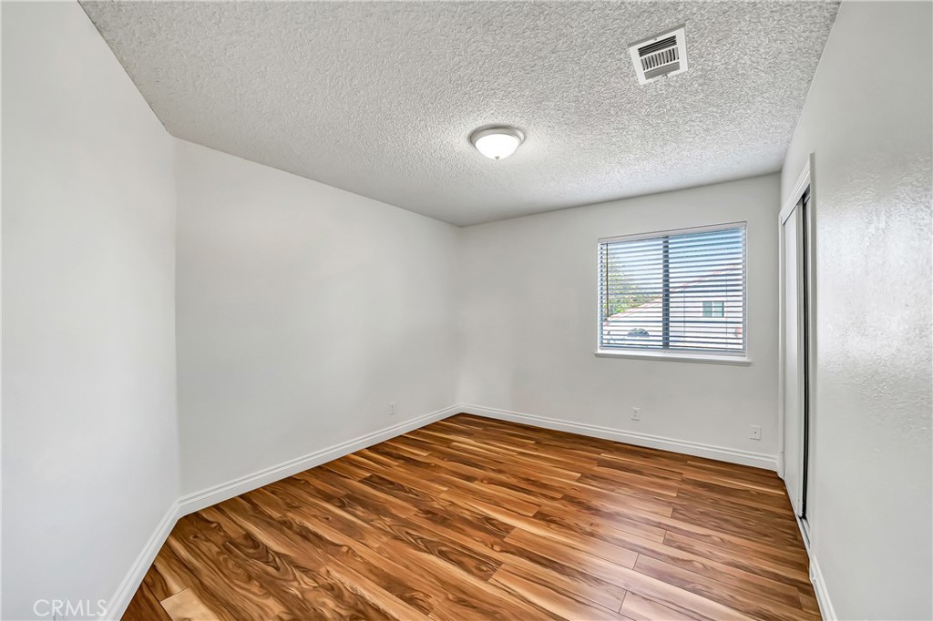 44636 17th St East E Property Photo 44