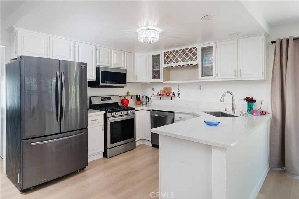 25347 Via Oriol Property Photo 6