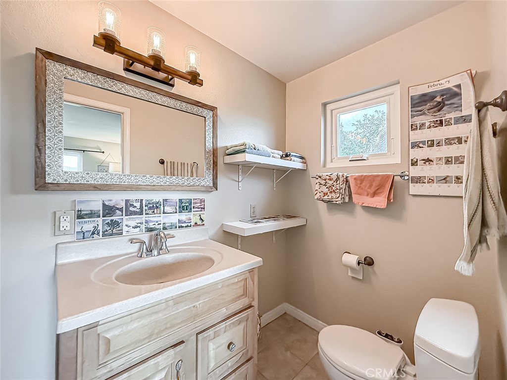 1059 Alta Vista Property Photo 15