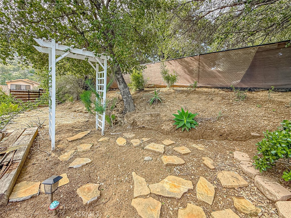 1059 Alta Vista Property Photo 22