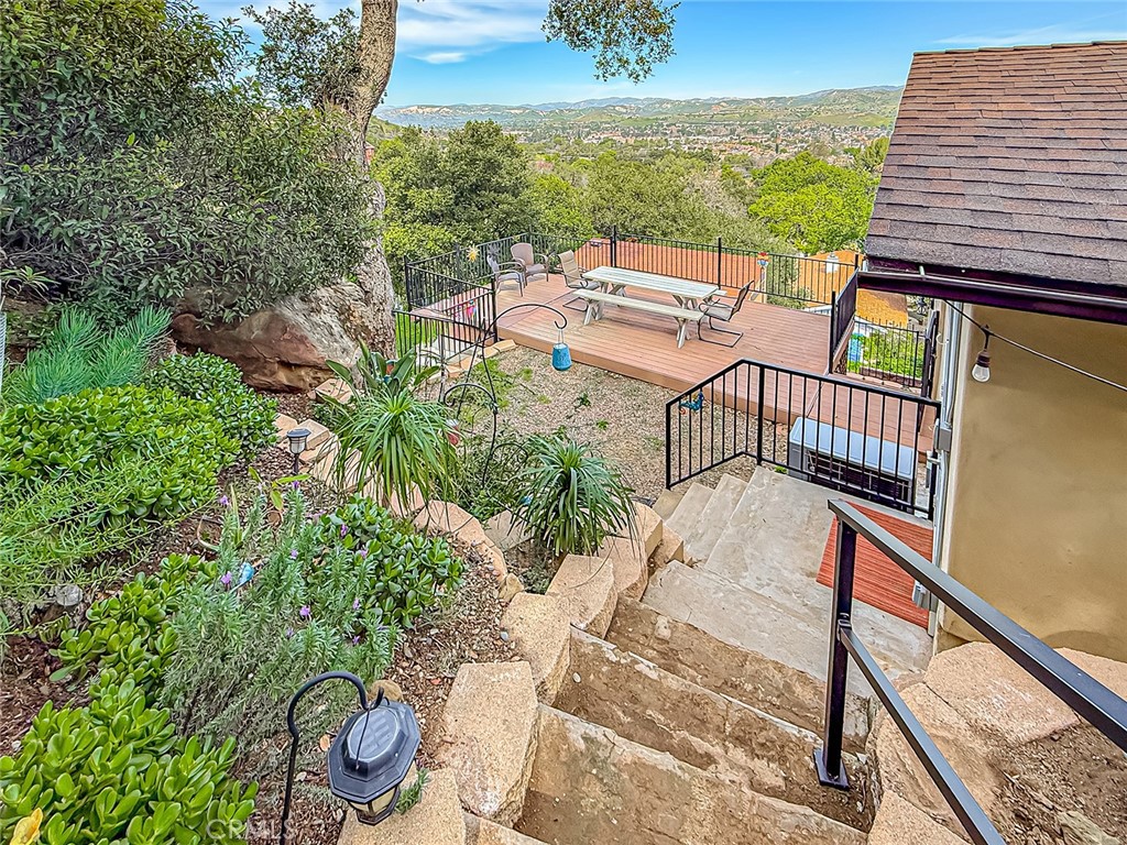 1059 Alta Vista Property Photo 29