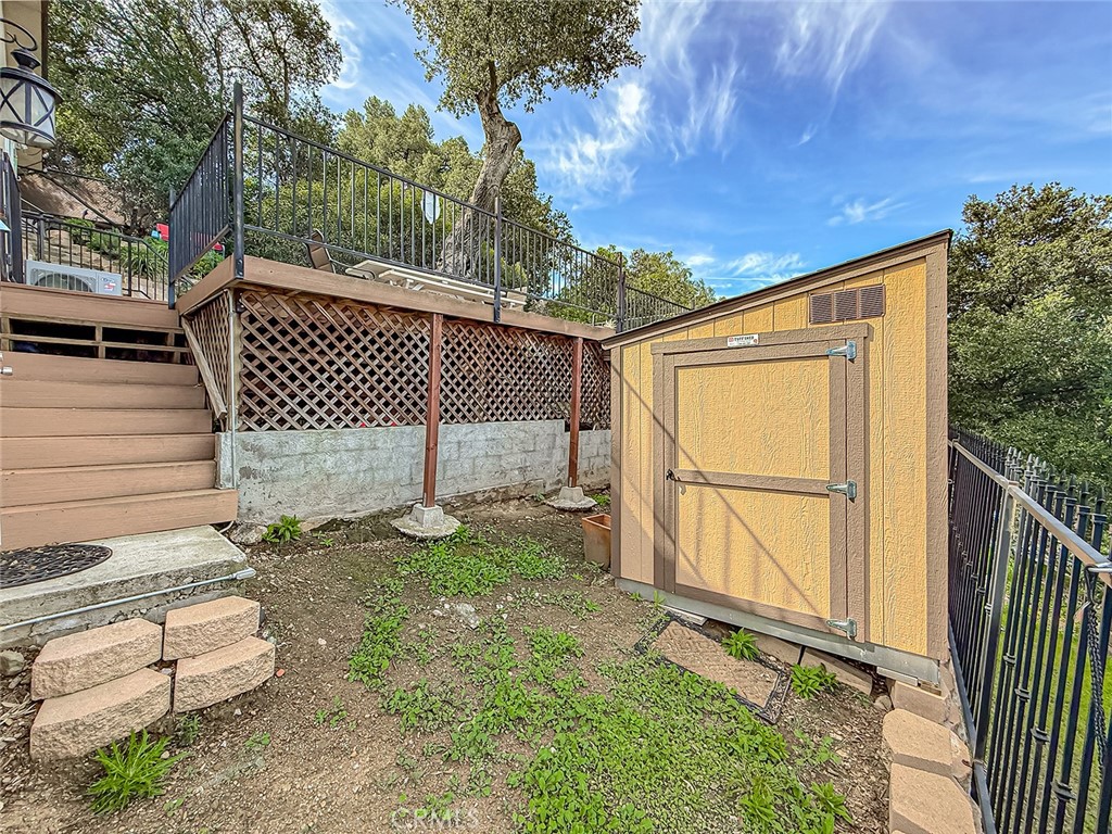 1059 Alta Vista Property Photo 35