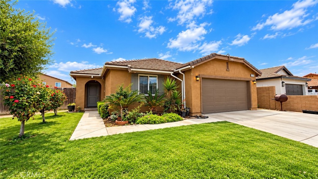 1209 El Camino Real Property Photo 5