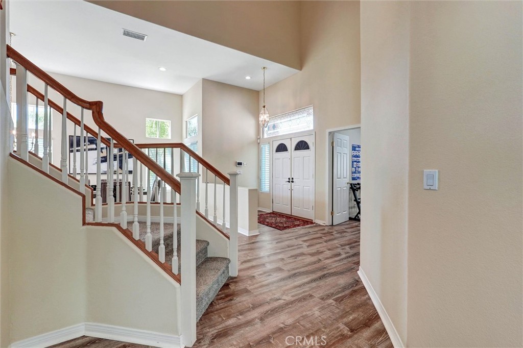 28404 Rock Canyon Property Photo 11
