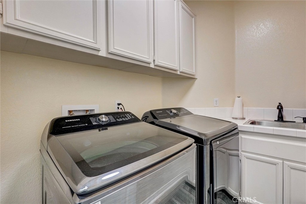 28404 Rock Canyon Property Photo 18